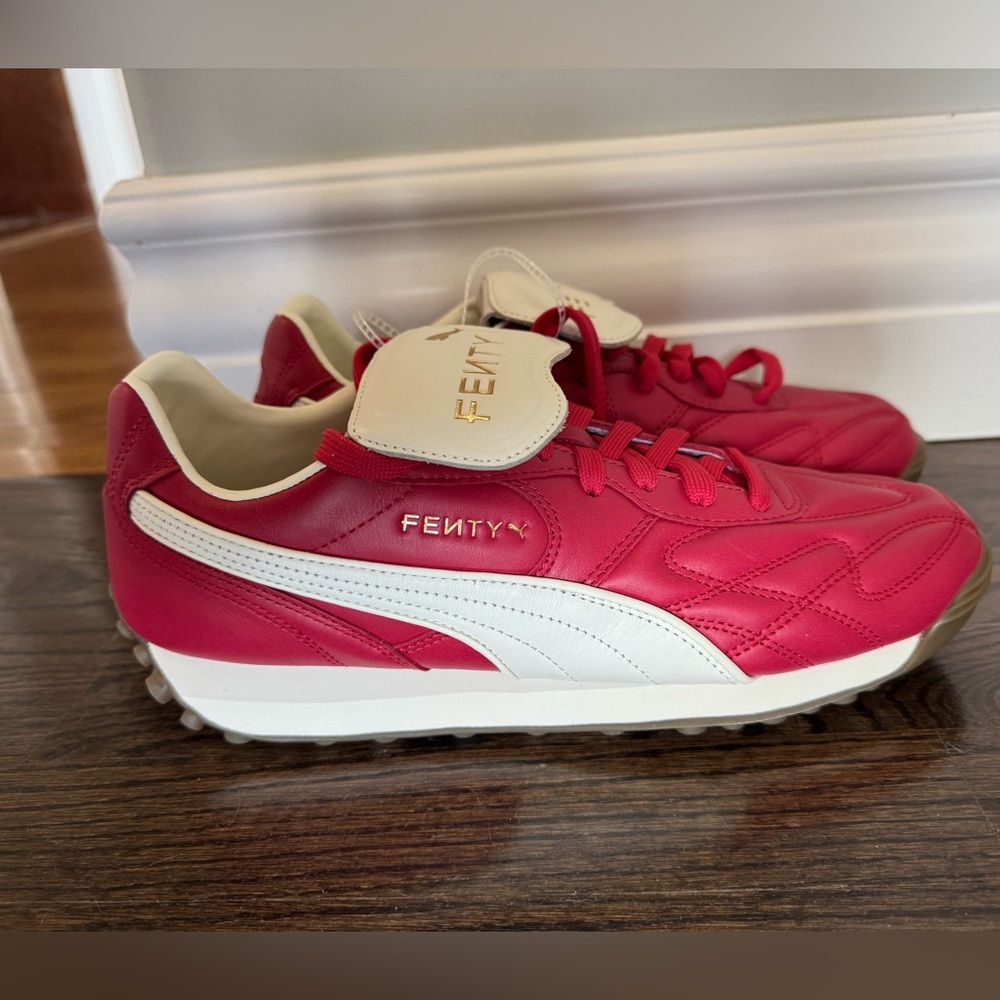 NEW! Puma X Fenty Men’s Avanti L Sneaker 
Men’s Size 11